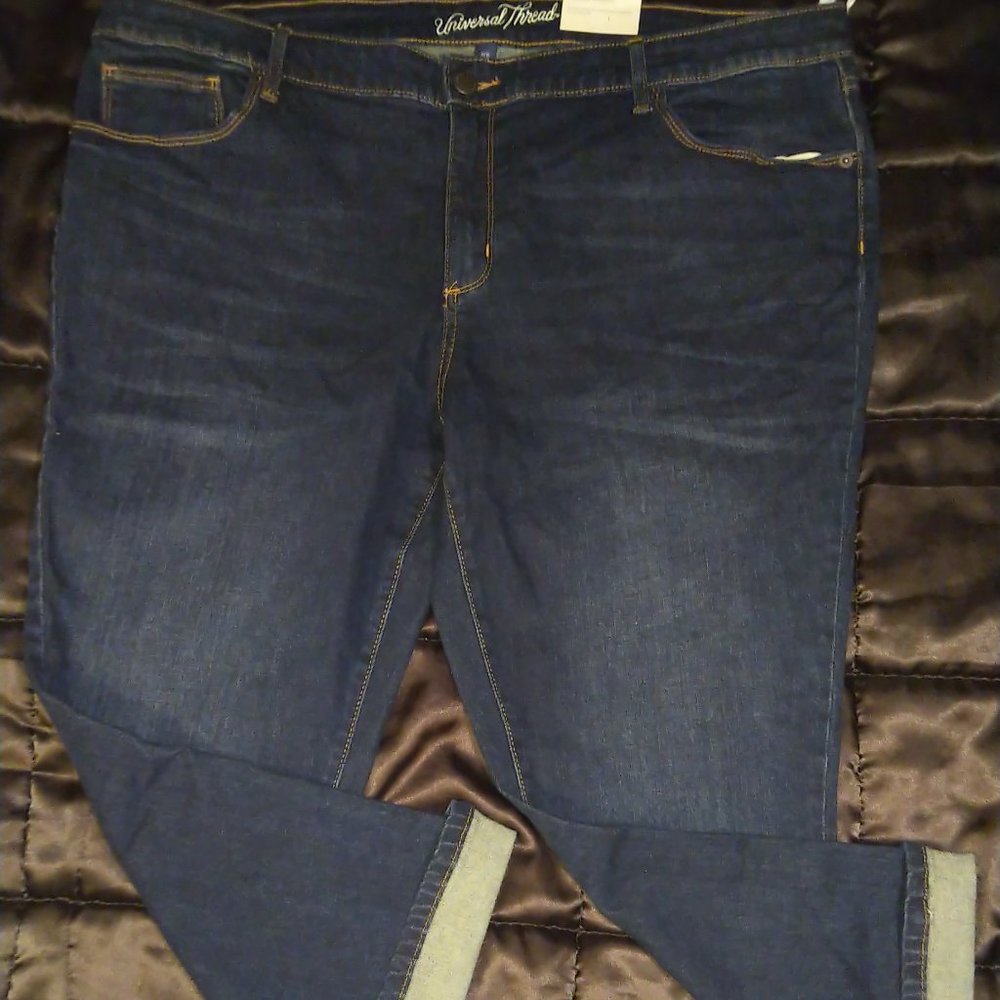 Size 20 Universal Threads Stretch Capri Jeans